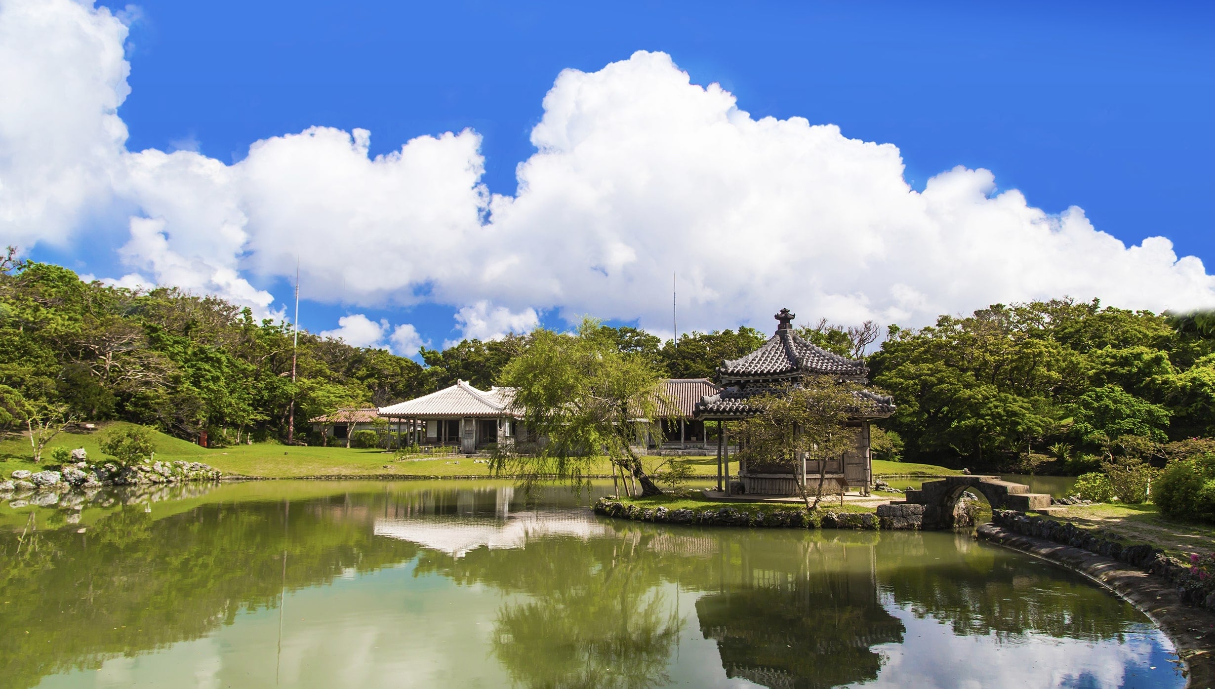 shuri castle, Shurijo Castle, Okinawa Island, Okinawa Churaumi Aquarium shuri castle, Shurijo Castle, Okinawa Island, Okinawa Churaumi Aquarium