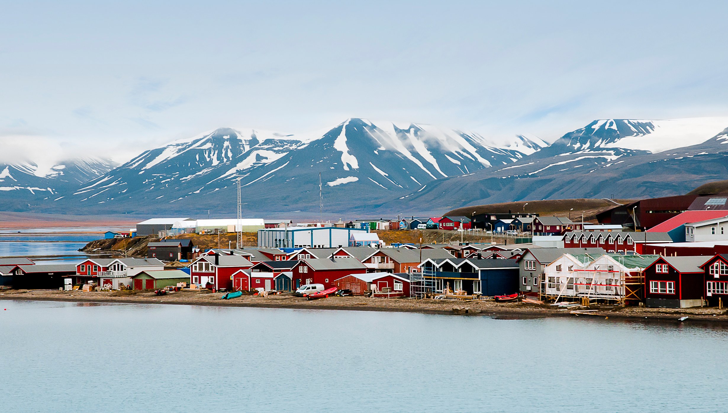 Longyearbyen Cruise Longyearbyen Cruise
