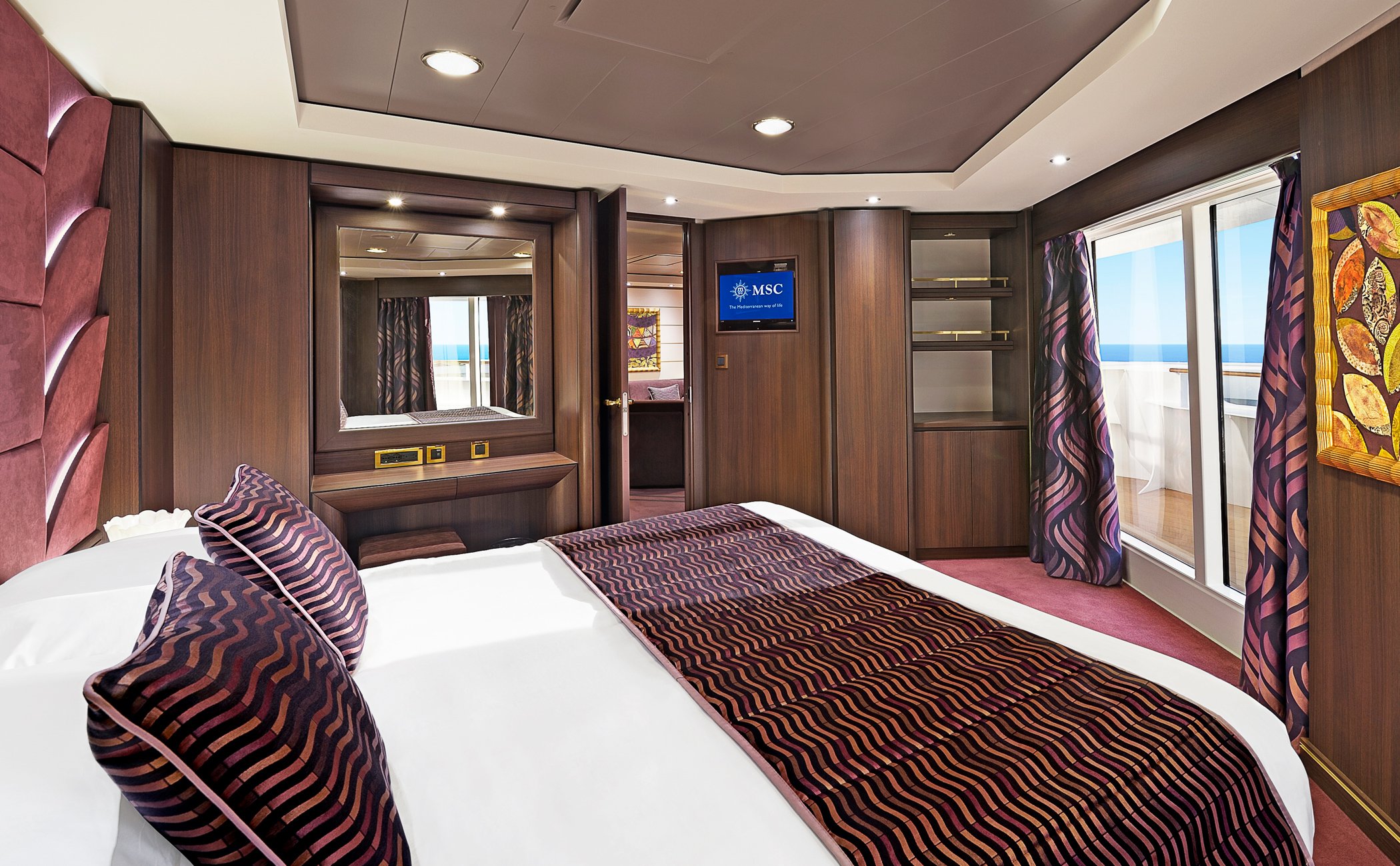 MSC Fantasia Cabin: Panoramic Sealed Window 05 MSC Fantasia Cabin: Panoramic Sealed Window 05