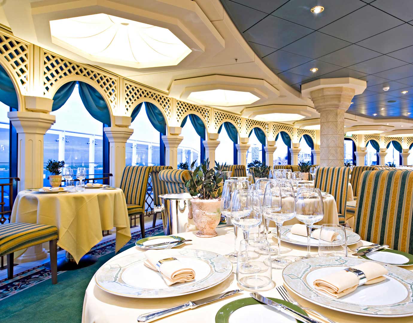 L'Olivo restaurant |  MSC Cruises L'Olivo restaurant |  MSC Cruises