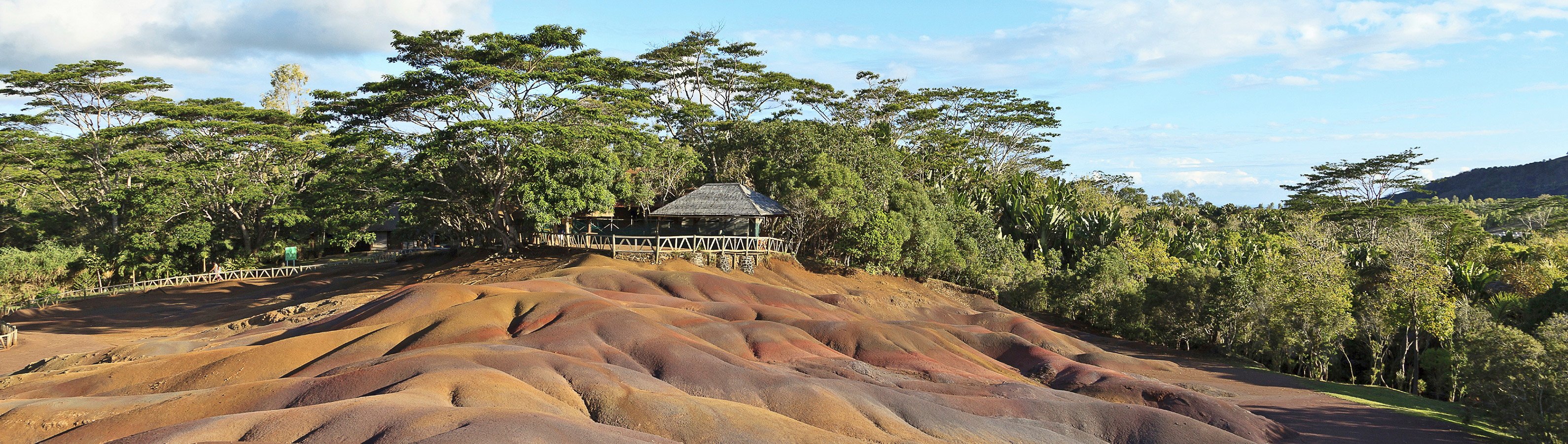 itineraryImageDesktop